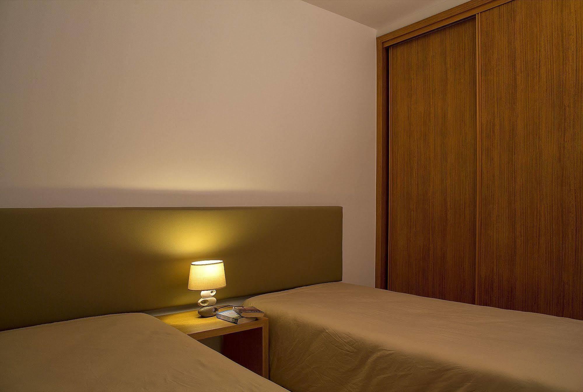 Alto Fairways Aparthotel Алвор Екстериор снимка