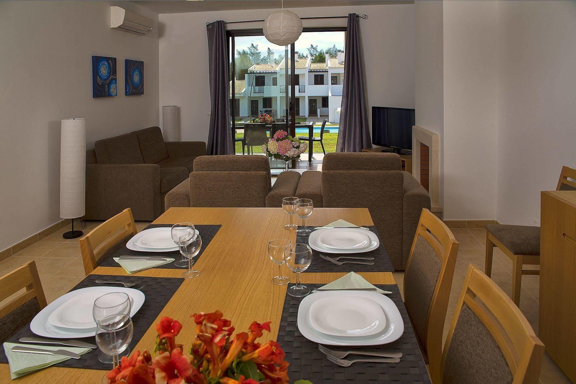 Alto Fairways Aparthotel Алвор Екстериор снимка